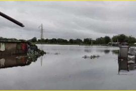 বানপানীৰ ফলত ব্যাহত হৈ পৰিছে সাধাৰণ ৰাইজৰ জীৱনযাত্ৰা