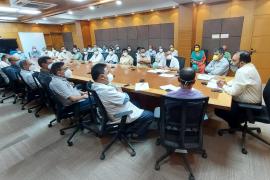 চিকিৎসা মহাবিদ্যালয়ৰ হাস্পতাল কৰ্তৃপক্ষক স্বাস্থ্যমন্ত্ৰীয়ে বৰ্তমানৰ ক'ভিড পৰিস্থিতিৰ সন্দৰ্ভত  আগবঢ়ায় নিৰ্দেশনা