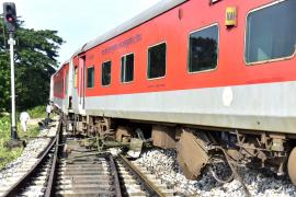 Guwahati-Howrah Special Express train derails near Saigaon