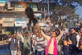 Congress Protests in Lumding Over Alleged Jal Jeevan Mission Corruption, Claims Taps Remain Dry