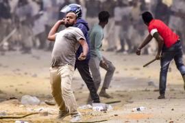 दर्जनों परिवार बेघर, चश्मदीद ने सुनाई दहशत भरी रात की कहानी