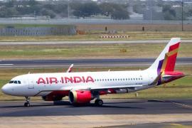 ভ্যাঙ্কুভারে নামানো হল Air India-র পাইলট, দেরিতে উড়ল দিল্লিগামী ফ্লাইট
