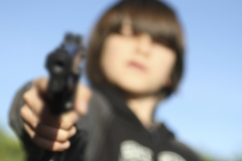 দিল্লির স্কুলে পি*স্তলসহ কিশোর আটক, ব্যক্তিগত শত্রুতাকেই কারণ দাবি