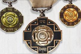 ভোটের রাজনীতির ছায়া কি পদ্ম পুরস্কার?