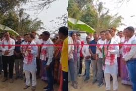 असम: बर्चला विधायक ने अपूर्ण सड़क का उद्घाटन किया, जनता में गुस्सा भड़क उठा
