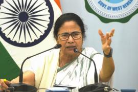 কেরলের নাম পরিবর্তন ইস্যুতে কেন্দ্রকে কটাক্ষ মমতার, ‘বিজেপি–সিপিএম সমঝোতা এখন প্রকাশ্য’