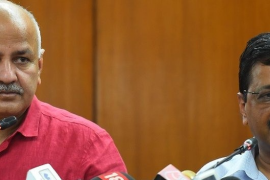 दिल्ली आबकारी नीति मामले में अरविंद केजरीवाल और मनीष सिसोदिया को बड़ी राहत, कोर्ट ने दी क्लीन चिट