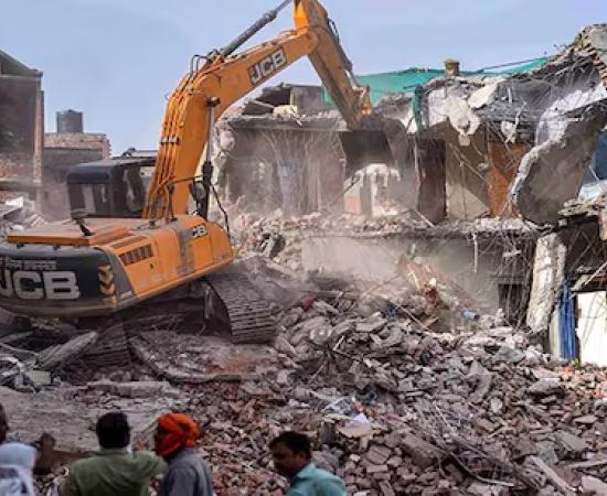 कर्नाटक में कांग्रेस सरकार के बुलडोजर अभियान में सैकड़ों मुस्लिम बेघर, पड़ोसी राज्य ने निंदा की