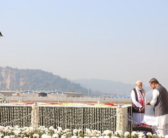 PM Modi Pays Homage to Martyrs of Assam Movement at Swahid Smarak Kshetra in Guwahati