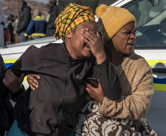 Nine Killed, 10 Injured in South Africa Shooting, Police Hunt Suspects