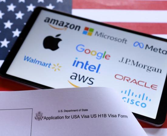 US Judge Rejects Business Group’s Challenge to Trump’s $100,000 H-1B Visa Fee