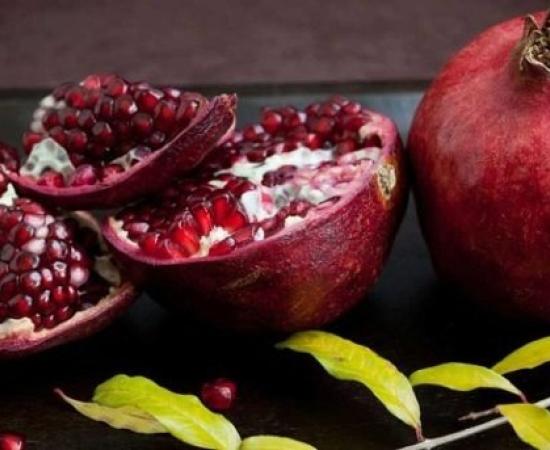 ডালিম খাওয়ার ১৩ উপকারিতা