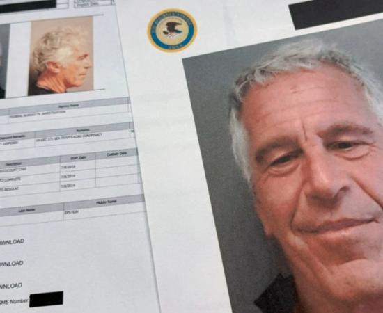 ‘मैं तैयार हूँ सच बताने को’: जेफ्री एप्स्टीन की पूर्व प्रेमिका गिस्लेन मैक्सवेल ने ट्रंप से मांगी दया