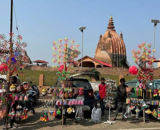 शिवसागर के ऐतिहासिक शिवदौल में महाशिवरात्रि मेले की धूम, हजारों श्रद्धालुओं की उमड़ी भीड़
