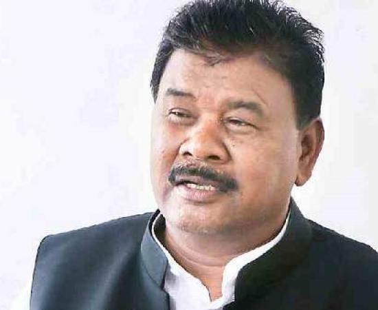 असम के मुख्यमंत्री पर चाय बागान मजदूरों की अनदेखी का आरोप, बंधु तिर्की ने साधा निशाना